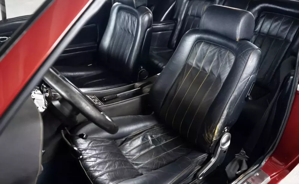 Cận cảnh Ferrari 365 GT4 1973 thuộc sở hữu của nhà vô địch F1 Niki Lauda- Ảnh 7. Cận cảnh Ferrari 365 GT4 1973 thuộc sở hữu của nhà vô địch F1 Niki Lauda- Ảnh 7.