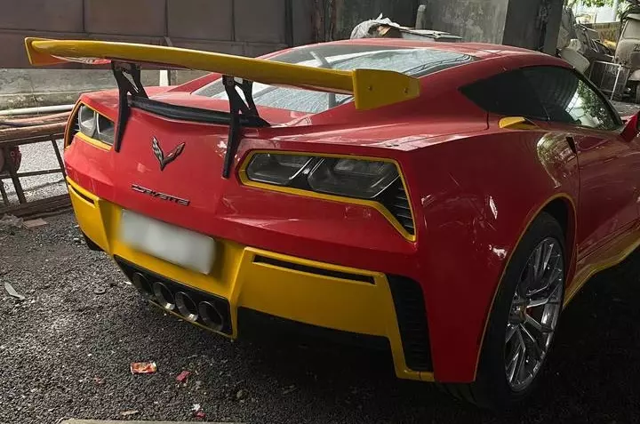 Chevrolet Corvette C7 Z06 mang phong cách Iron Man ở Việt Nam- Ảnh 1. Chevrolet Corvette C7 Z06 mang phong cách Iron Man ở Việt Nam- Ảnh 1.
