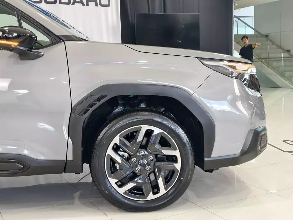 Vành 18 inch mới của Subaru Forester 2026 Vành 18 inch mới của Subaru Forester 2026