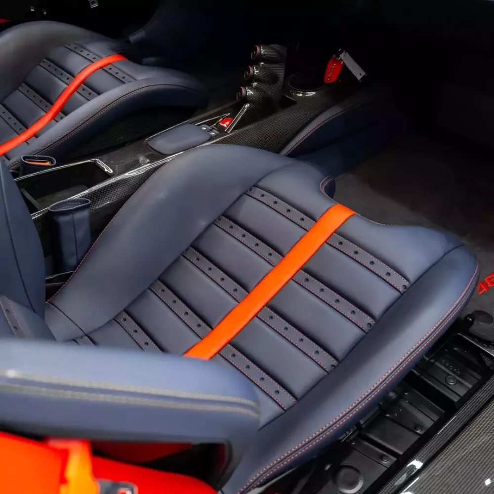 Đại lý bán xe Ferrari 488 Pista 2019 mới tinh với giá gần 1 triệu USD- Ảnh 5. Đại lý bán xe Ferrari 488 Pista 2019 mới tinh với giá gần 1 triệu USD- Ảnh 5.