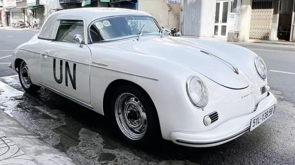 918 Spyder là chưa đủ với đam mê, "Qua" Vũ tậu chiếc Porsche sản xuất đầu tiên trên thế giới- Ảnh 3. 918 Spyder là chưa đủ với đam mê, "Qua" Vũ tậu chiếc Porsche sản xuất đầu tiên trên thế giới- Ảnh 3.