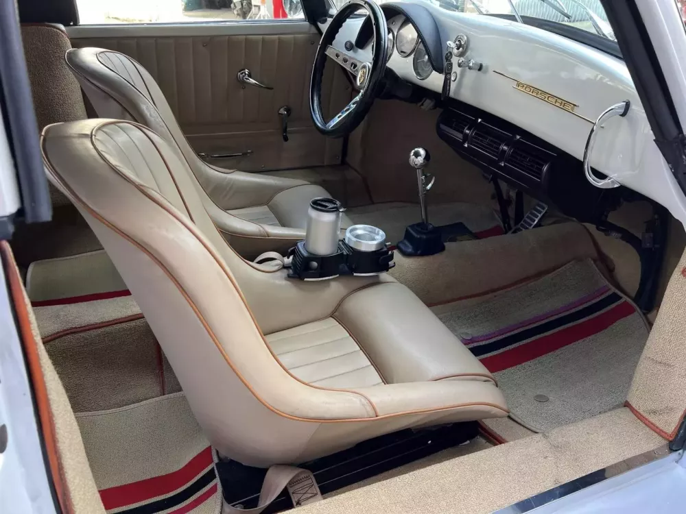 918 Spyder là chưa đủ với đam mê, "Qua" Vũ tậu chiếc Porsche sản xuất đầu tiên trên thế giới- Ảnh 7. 918 Spyder là chưa đủ với đam mê, "Qua" Vũ tậu chiếc Porsche sản xuất đầu tiên trên thế giới- Ảnh 7.