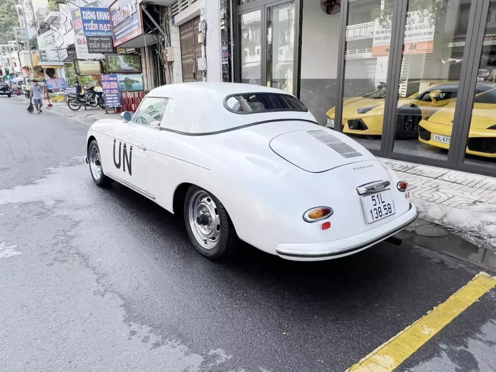 918 Spyder là chưa đủ với đam mê, "Qua" Vũ tậu chiếc Porsche sản xuất đầu tiên trên thế giới- Ảnh 4. 918 Spyder là chưa đủ với đam mê, "Qua" Vũ tậu chiếc Porsche sản xuất đầu tiên trên thế giới- Ảnh 4.