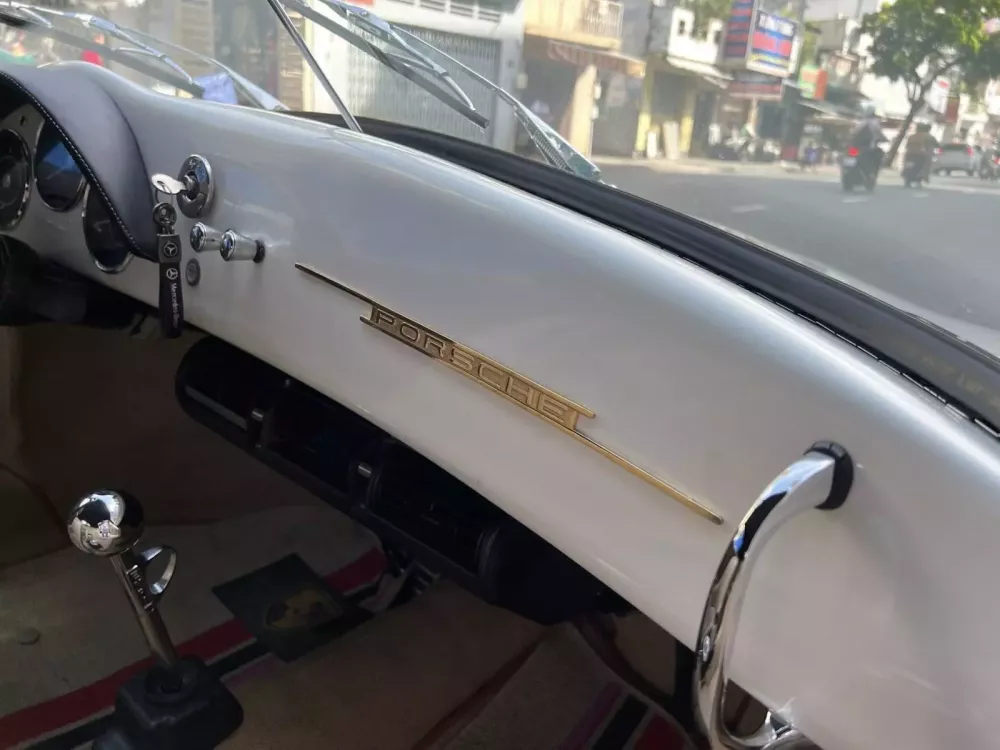 918 Spyder là chưa đủ với đam mê, "Qua" Vũ tậu chiếc Porsche sản xuất đầu tiên trên thế giới- Ảnh 8. 918 Spyder là chưa đủ với đam mê, "Qua" Vũ tậu chiếc Porsche sản xuất đầu tiên trên thế giới- Ảnh 8.