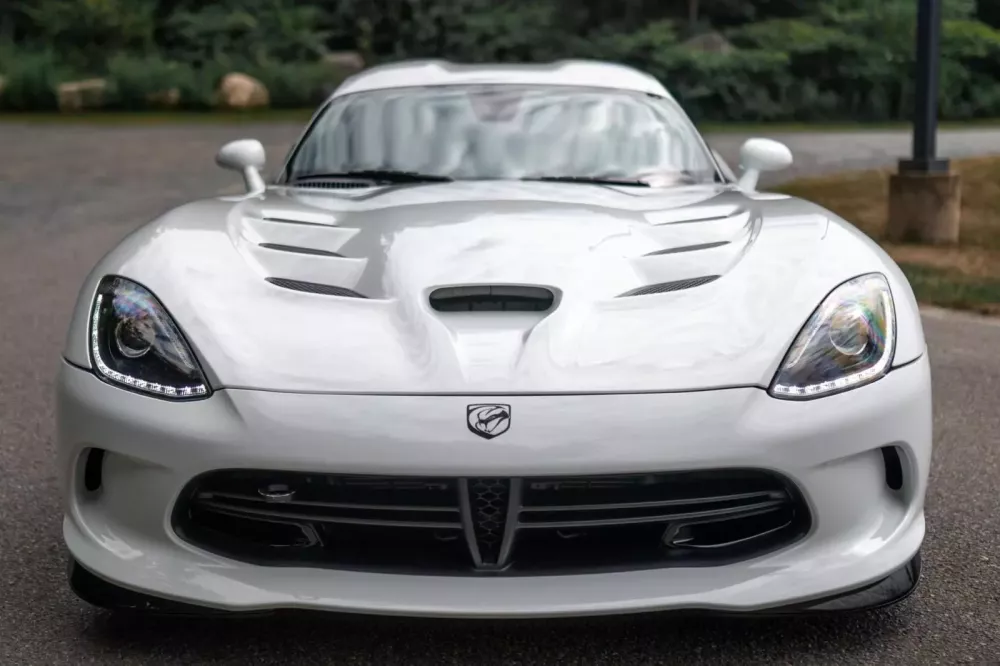 Không phải xe thể thao nào cũng có giá cao sau khi sử dụng, ngoại trừ là Dodge Viper- Ảnh 1. Không phải xe thể thao nào cũng có giá cao sau khi sử dụng, ngoại trừ là Dodge Viper- Ảnh 1.