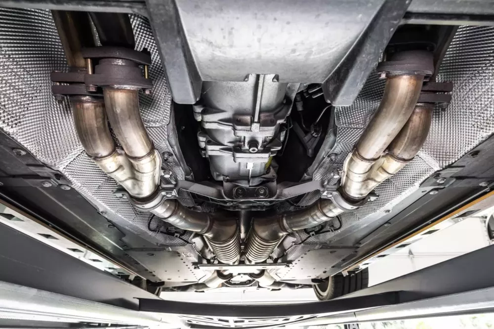 Bimmer dứt khoác từ chối 4,1 tỷ đồng cho chiếc xe BMW Z8 quý giá của mình- Ảnh 10. Bimmer dứt khoác từ chối 4,1 tỷ đồng cho chiếc xe BMW Z8 quý giá của mình- Ảnh 10.