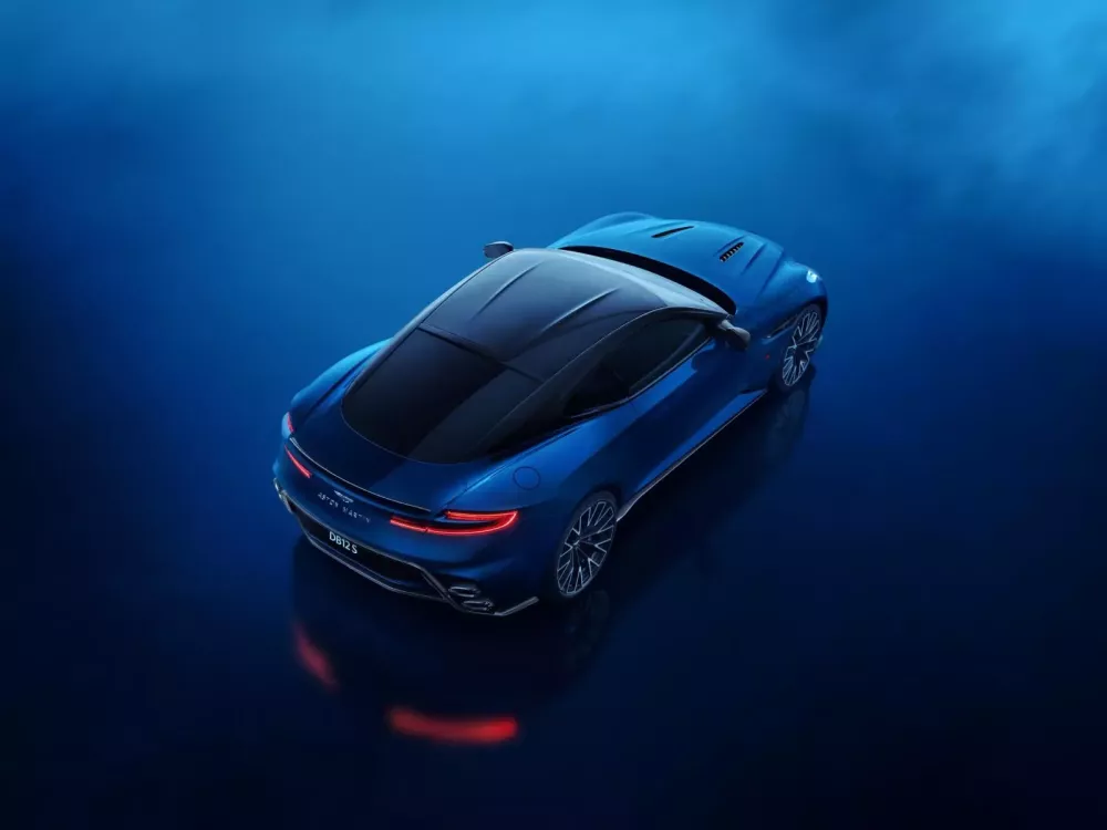 Chi tiết Aston Martin DB12S mới ra mắt: 690 mã lực cùng các trang bị đặc biệt- Ảnh 5. Chi tiết Aston Martin DB12S mới ra mắt: 690 mã lực cùng các trang bị đặc biệt- Ảnh 5.
