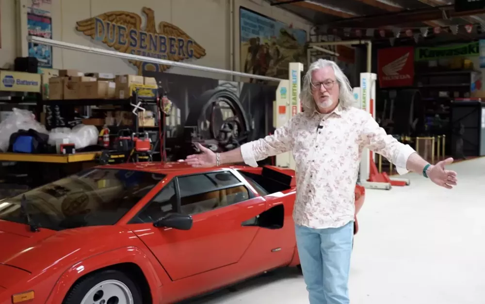 Cận cảnh Lamborghini Countach của Jay Leno, chiếc xe mà người bạn già của ông tiết lộ là mơ ước tuổi 18- Ảnh 4. Cận cảnh Lamborghini Countach của Jay Leno, chiếc xe mà người bạn già của ông tiết lộ là mơ ước tuổi 18- Ảnh 4.