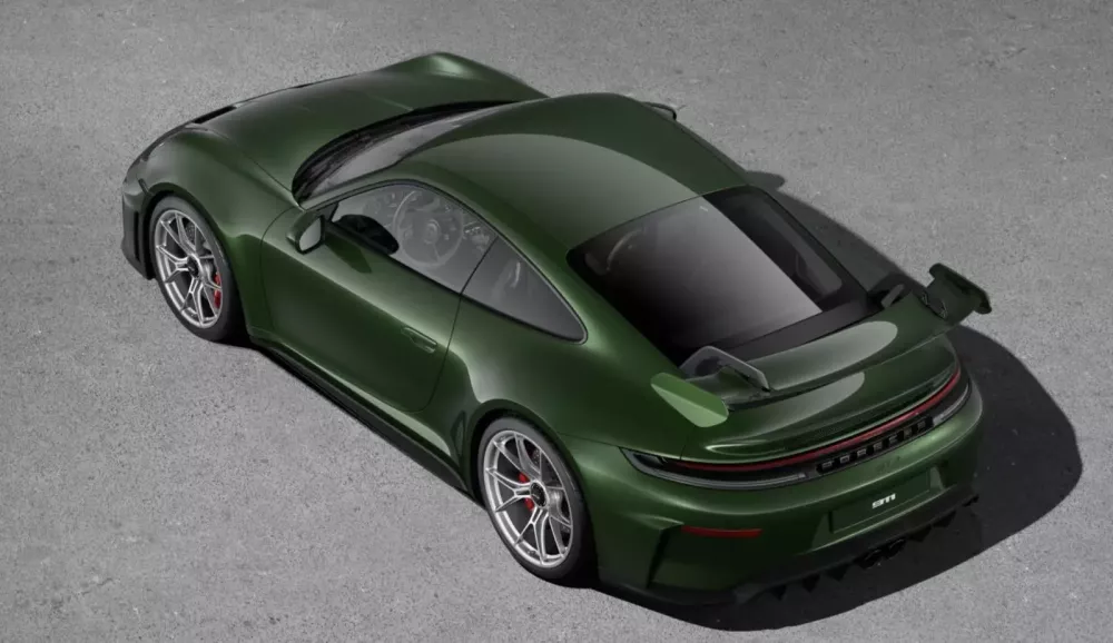 Cụ ông 92 tuổi tậu Porsche 911 GT3 2025 làm quà kỷ niệm 70 năm ngày cưới- Ảnh 3.