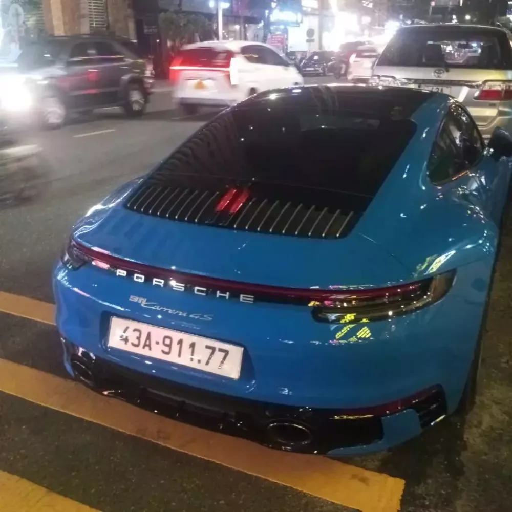 Porsche 911 Carrera 4S xuất hiện tại Đà Nẵng, người mua tiết kiệm hơn 3 tỷ đồng- Ảnh 3.