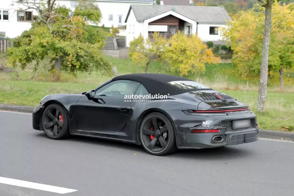 Đây có thể là Porsche 911 Turbo Touring Cabriolet 2026?- Ảnh 3. Đây có thể là Porsche 911 Turbo Touring Cabriolet 2026?- Ảnh 3.