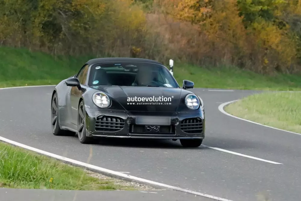 Đây có thể là Porsche 911 Turbo Touring Cabriolet 2026?- Ảnh 1. Đây có thể là Porsche 911 Turbo Touring Cabriolet 2026?- Ảnh 1.