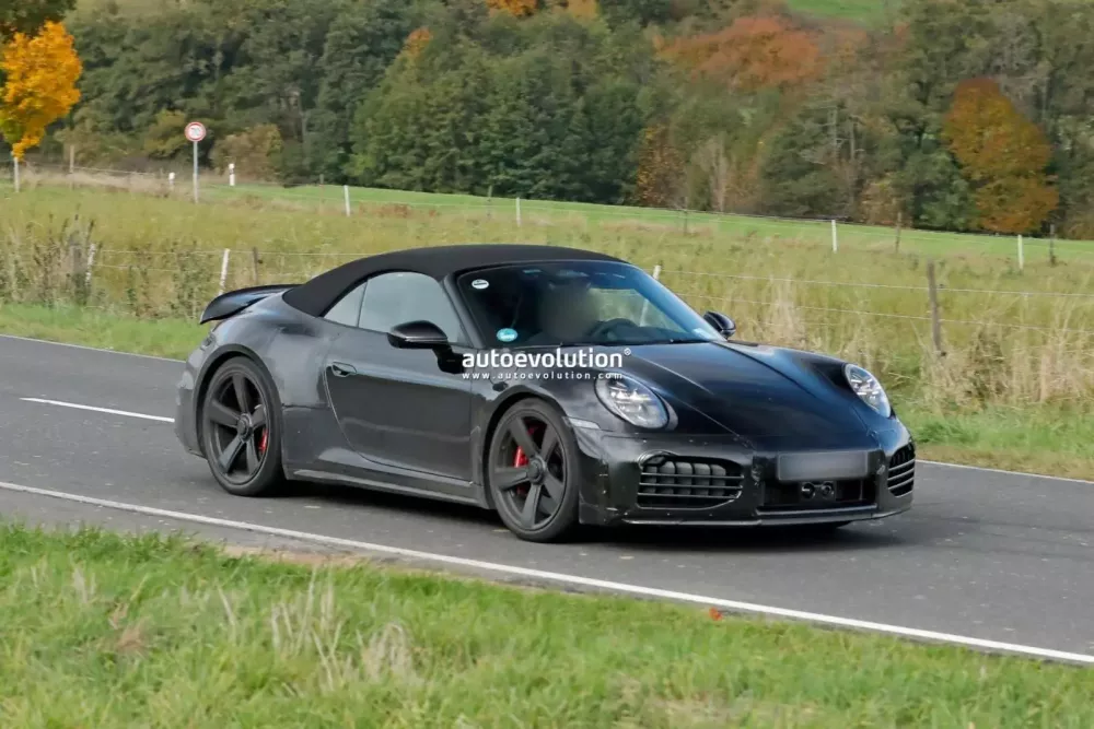 Đây có thể là Porsche 911 Turbo Touring Cabriolet 2026?- Ảnh 4. Đây có thể là Porsche 911 Turbo Touring Cabriolet 2026?- Ảnh 4.