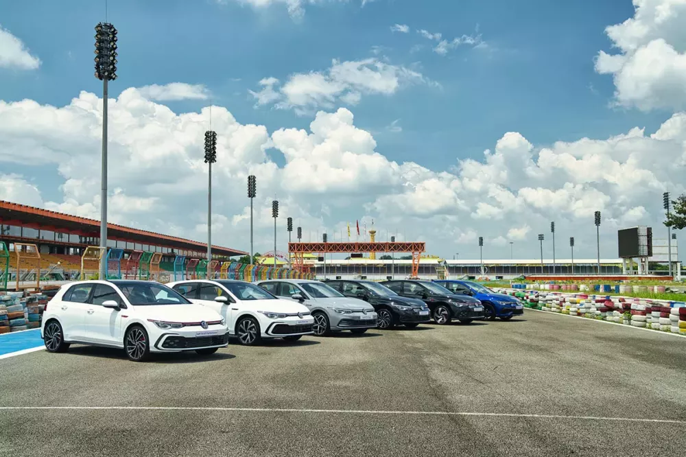 Mẫu xe biểu tượng Volkswagen Golf chính thức đặt chân đến Việt Nam, chờ ra mắt vào cuối tháng này