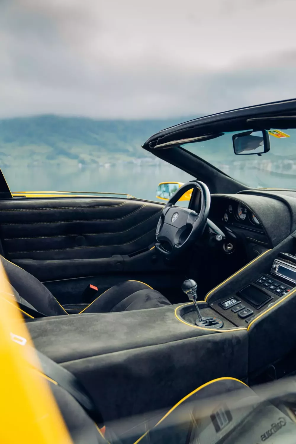 Chơi xe cổ kiểu Lamborghini: Chủ sở hữu vật lộn với giấy chứng nhận xác thực chính hãng- Ảnh 8. Chơi xe cổ kiểu Lamborghini: Chủ sở hữu vật lộn với giấy chứng nhận xác thực chính hãng- Ảnh 8.