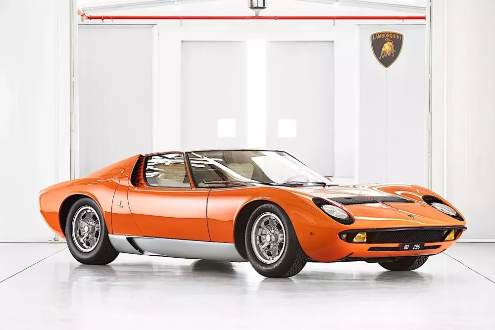 Chơi xe cổ kiểu Lamborghini: Chủ sở hữu vật lộn với giấy chứng nhận xác thực chính hãng- Ảnh 11. Chơi xe cổ kiểu Lamborghini: Chủ sở hữu vật lộn với giấy chứng nhận xác thực chính hãng- Ảnh 11.