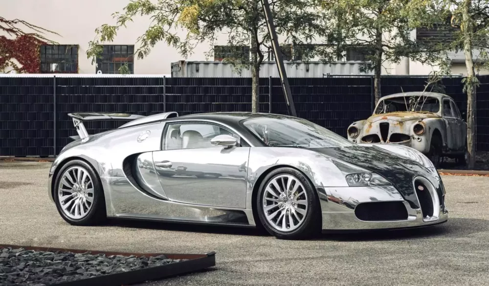 Chi tiết 1 trong 5 chiếc Bugatti Veyron Pur Sang được sản xuất: Ngoại thất mạ crôm, giá 2,1 triệu đô la- Ảnh 2.
