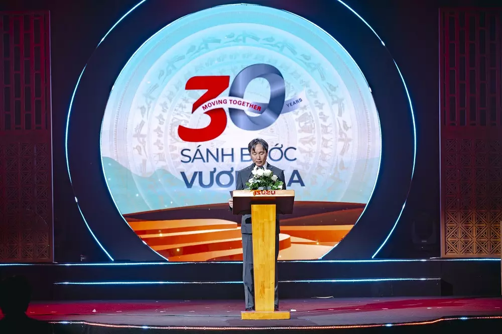 ông Wataru Nakano, Tổng Giám Đốc ISUZU Việt Nam, phát biểu tại sự kiện ông Wataru Nakano, Tổng Giám Đốc ISUZU Việt Nam, phát biểu tại sự kiện