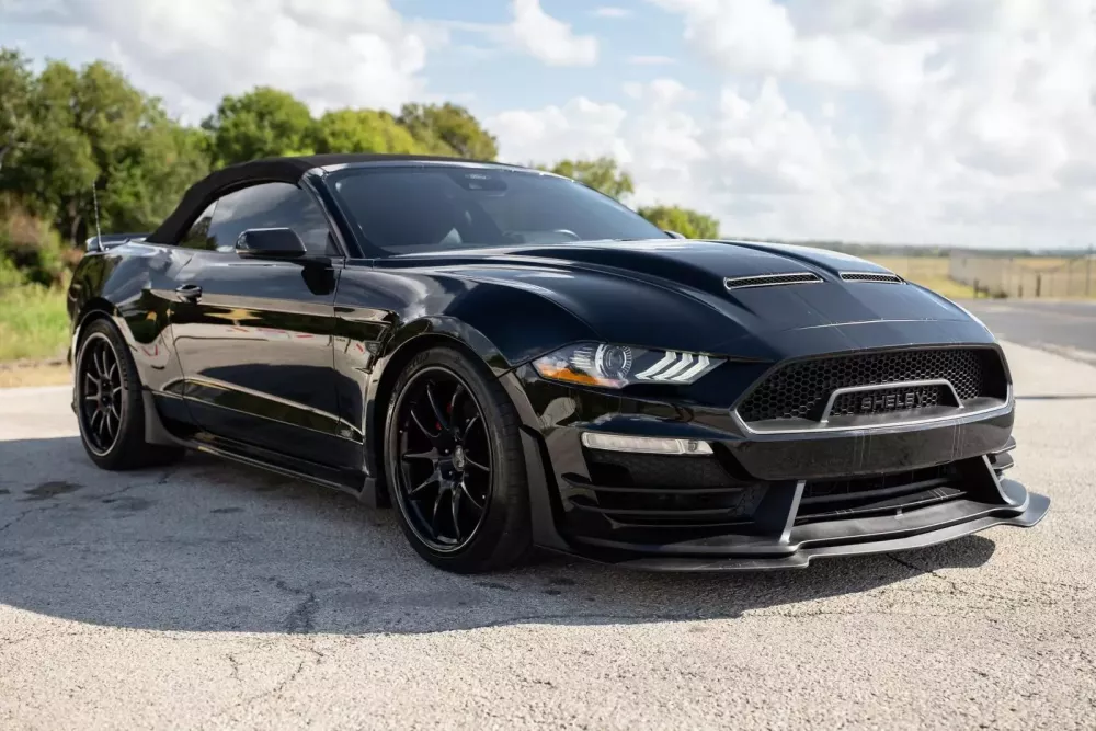 Dân chơi trải nghiệm chán chê Ford Mustang Shelby Super Snake rồi bán lại vẫn lời được gần 5 cây vàng- Ảnh 1. Dân chơi trải nghiệm chán chê Ford Mustang Shelby Super Snake rồi bán lại vẫn lời được gần 5 cây vàng- Ảnh 1.