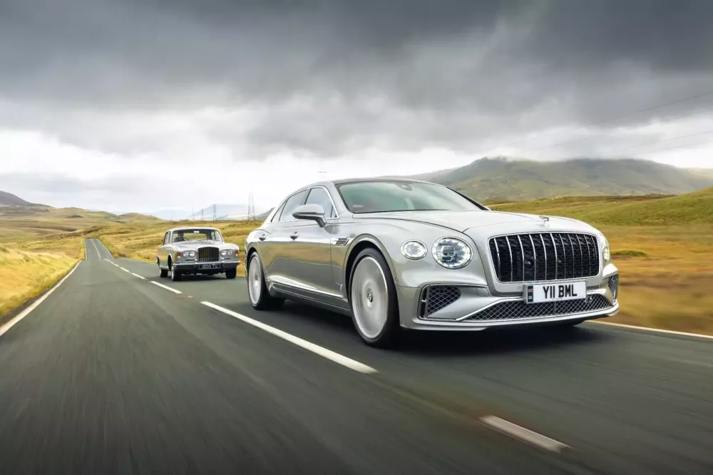 Bentley cho ra mắt phiên bản đặc biệt lấy ý tưởng từ T Series, Turbo R và Flying Spur- Ảnh 1. Bentley cho ra mắt phiên bản đặc biệt lấy ý tưởng từ T Series, Turbo R và Flying Spur- Ảnh 1.