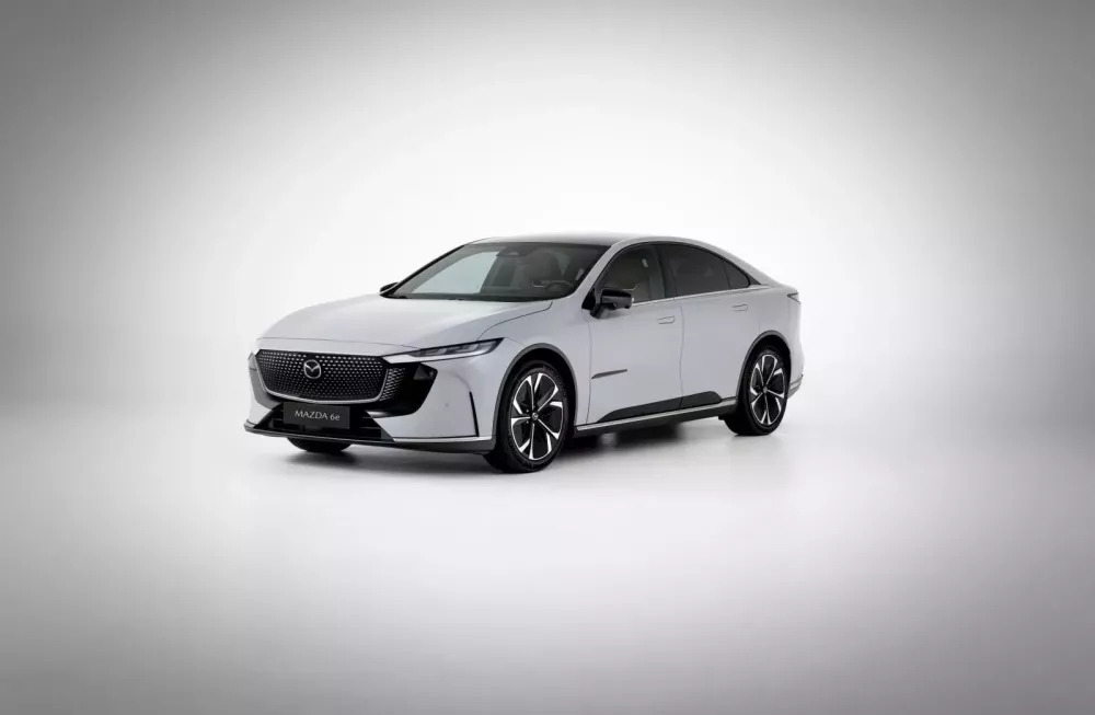 Mazda 6e chờ ngày về Việt Nam sẽ sớm ra mắt ở Úc vào năm sau, sạc 1 lần đi được 500 km- Ảnh 1. Mazda 6e chờ ngày về Việt Nam sẽ sớm ra mắt ở Úc vào năm sau, sạc 1 lần đi được 500 km- Ảnh 1.