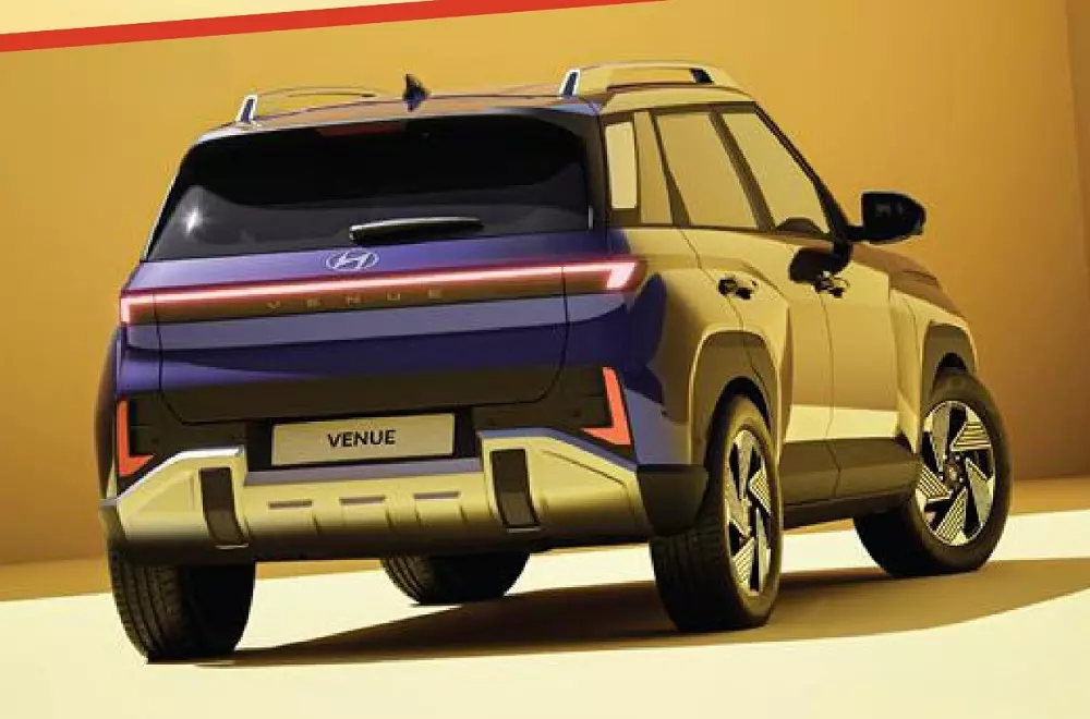Hyundai Venue 2026 nhìn từ phía sau Hyundai Venue 2026 nhìn từ phía sau