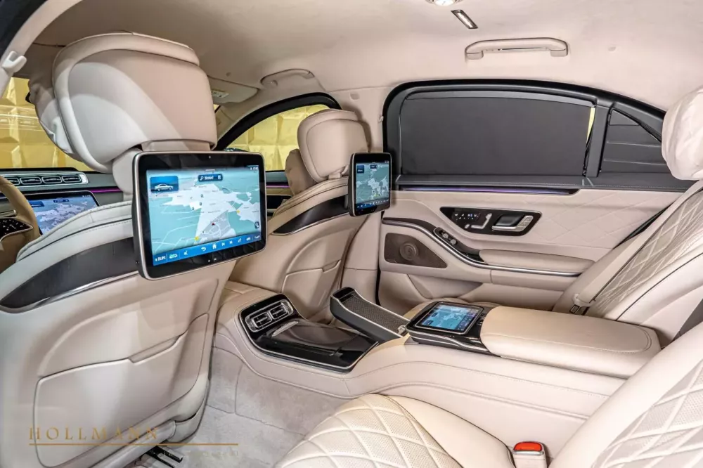 Cứ tưởng như Mercedes-Benz S-Class bình thường nhưng hóa ra chiếc xe này "đụng vào phỏng tay"- Ảnh 13.