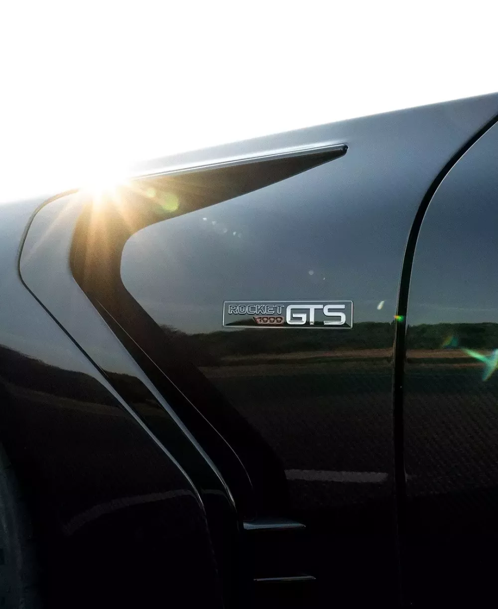 Cận cảnh Brabus Rocket GTS công suất gần 1.000 mã lực, giá hơn 1,1 triệu USD- Ảnh 6. Cận cảnh Brabus Rocket GTS công suất gần 1.000 mã lực, giá hơn 1,1 triệu USD- Ảnh 6.