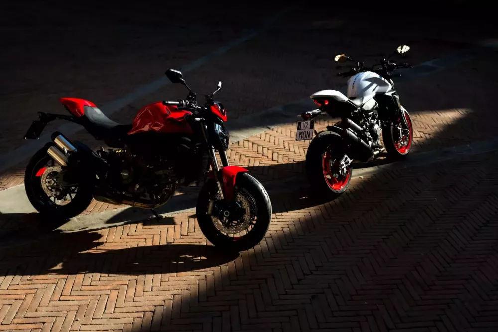 Ducati Monster 2026 ra mắt với nhiều cải tiến thú vị, cân nặng chỉ còn 175 kg- Ảnh 5. Ducati Monster 2026 ra mắt với nhiều cải tiến thú vị, cân nặng chỉ còn 175 kg- Ảnh 5.