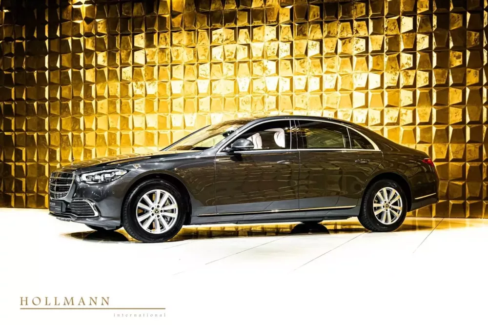 Cứ tưởng như Mercedes-Benz S-Class bình thường nhưng hóa ra chiếc xe này "đụng vào phỏng tay"- Ảnh 3.