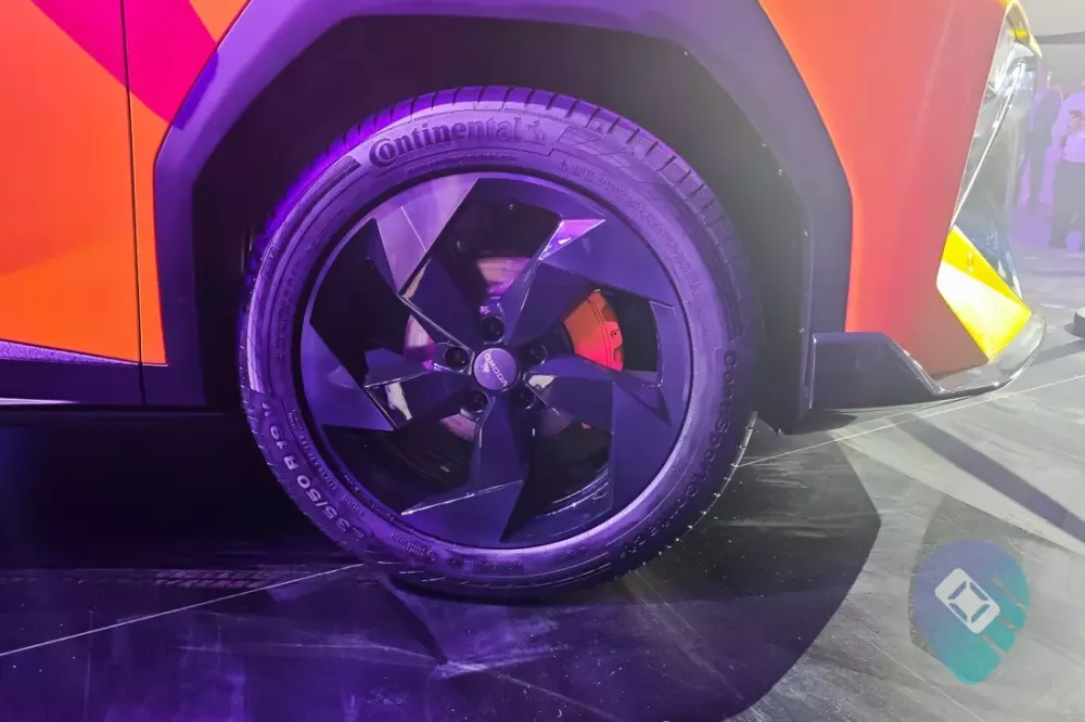 Mâm của Omoda 4 Ultra có đường kính 19 inch