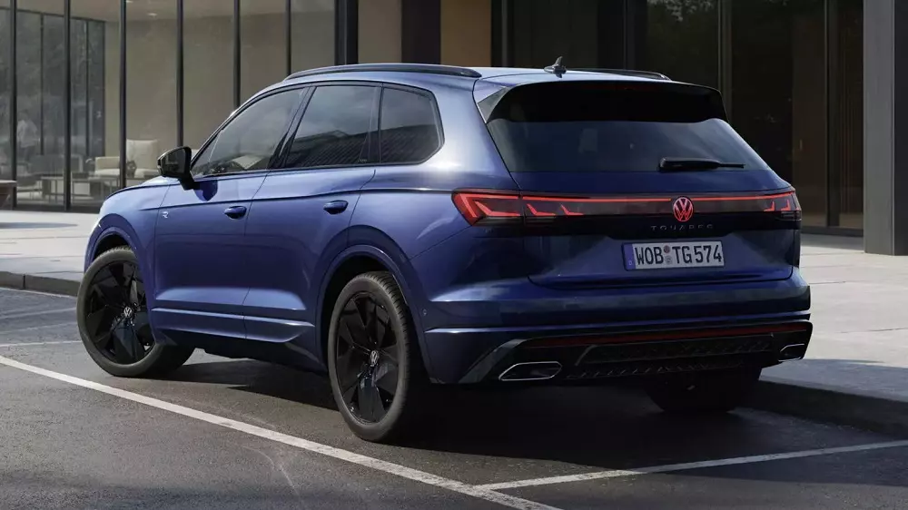 Volkswagen Touareg R-Line phiên bản Final Edition Volkswagen Touareg R-Line phiên bản Final Edition