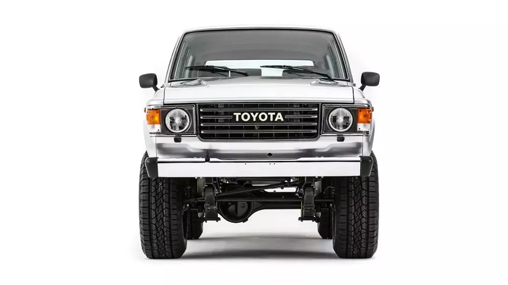 Toyota Turbo Trail Cruiser giữ nguyên thiết kế cổ điển của Land Cruiser FJ60 Toyota Turbo Trail Cruiser giữ nguyên thiết kế cổ điển của Land Cruiser FJ60
