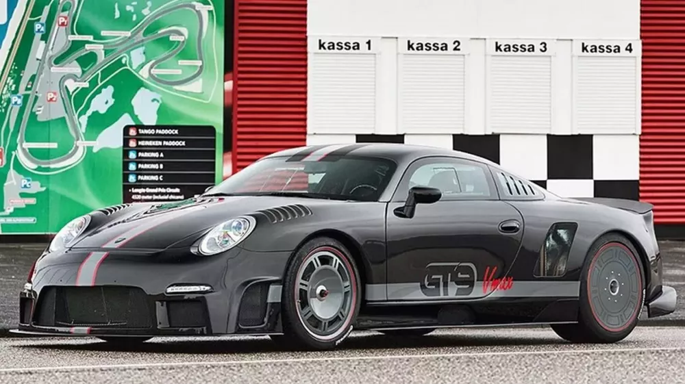 Cận cảnh 9ff GT9: Chiếc Porsche ngoài độ cực hiếm còn mạnh đến độ khiến Bugatti cũng phải "toát mồ hôi"- Ảnh 5. Cận cảnh 9ff GT9: Chiếc Porsche ngoài độ cực hiếm còn mạnh đến độ khiến Bugatti cũng phải "toát mồ hôi"- Ảnh 5.