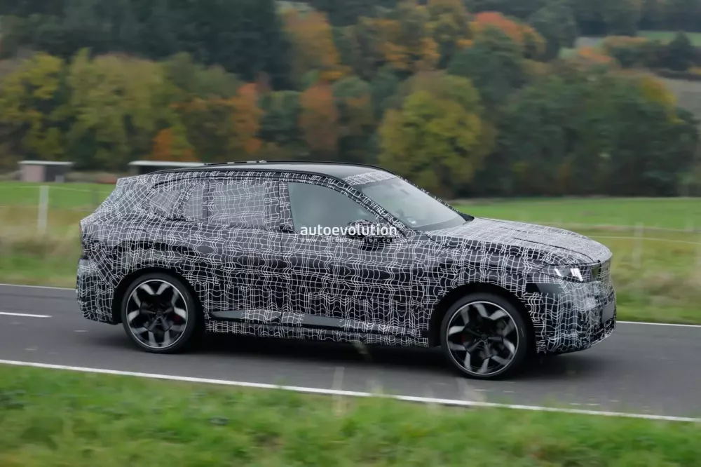 Thiết kế của BMW X5 thế hệ mới lộ diện nhiều hơn trong lần chạy thử nghiệm gần đây- Ảnh 4. Thiết kế của BMW X5 thế hệ mới lộ diện nhiều hơn trong lần chạy thử nghiệm gần đây- Ảnh 4.