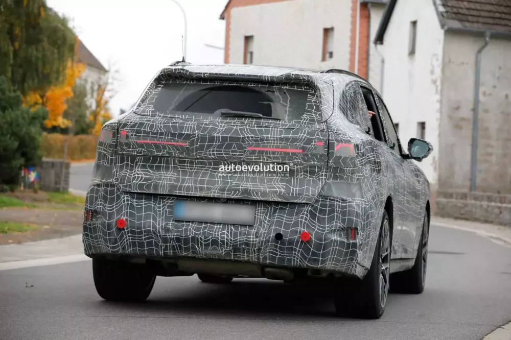 Thiết kế của BMW X5 thế hệ mới lộ diện nhiều hơn trong lần chạy thử nghiệm gần đây- Ảnh 2. Thiết kế của BMW X5 thế hệ mới lộ diện nhiều hơn trong lần chạy thử nghiệm gần đây- Ảnh 2.