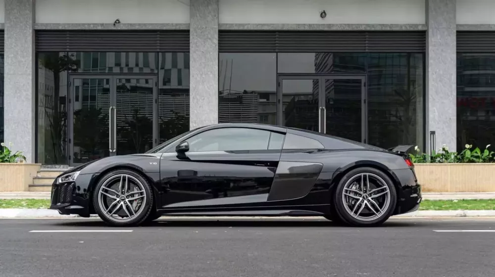 Trải nghiệm chưa được 1 năm, chủ xe Audi R8 V10 Plus đã muốn nhượng lại đam mê cho người khác- Ảnh 2. Trải nghiệm chưa được 1 năm, chủ xe Audi R8 V10 Plus đã muốn nhượng lại đam mê cho người khác- Ảnh 2.