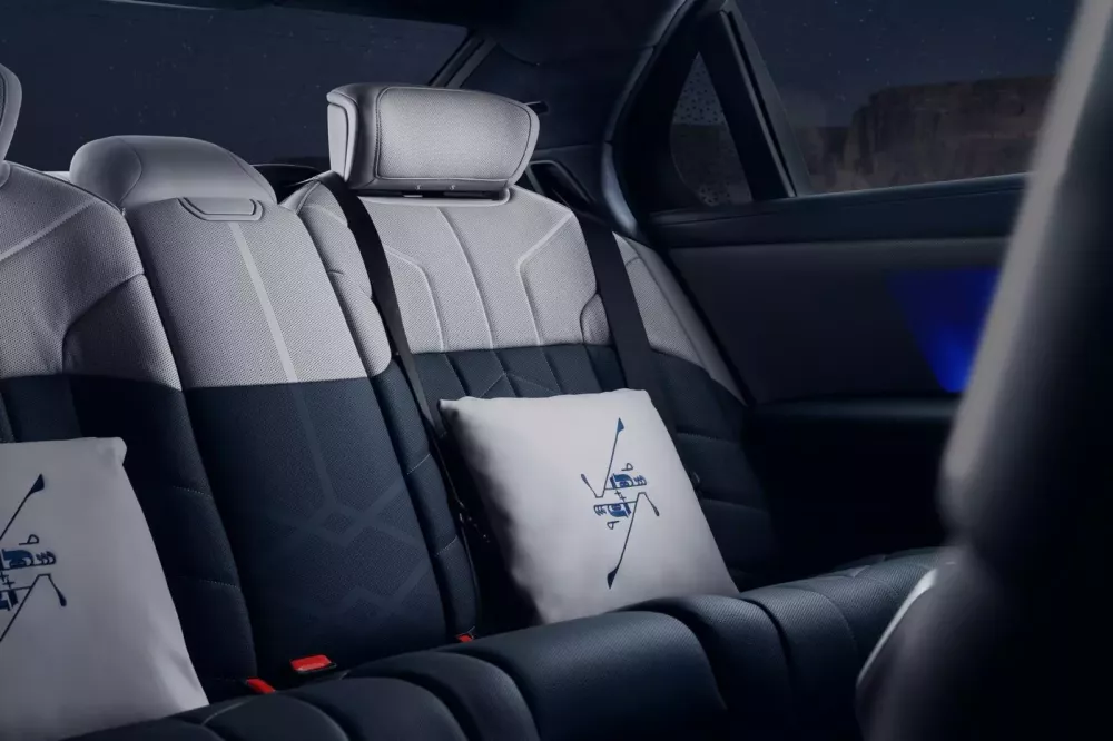 Soi kỹ BMW 7 Series Suhail 2026 chỉ dành riêng cho thị trường Trung Đông- Ảnh 9. Soi kỹ BMW 7 Series Suhail 2026 chỉ dành riêng cho thị trường Trung Đông- Ảnh 9.