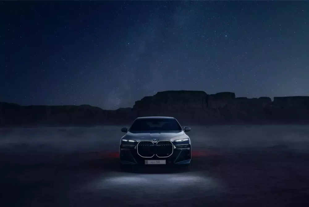 Soi kỹ BMW 7 Series Suhail 2026 chỉ dành riêng cho thị trường Trung Đông- Ảnh 1. Soi kỹ BMW 7 Series Suhail 2026 chỉ dành riêng cho thị trường Trung Đông- Ảnh 1.