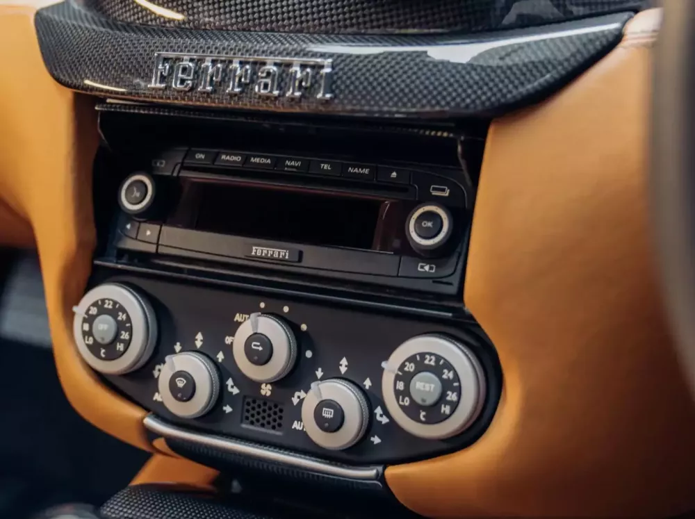 Ly kỳ câu chuyện về xe Ferrari số sàn cuối cùng được chế tạo: Nâng cấp cả thông số kỹ thuật HGTE tối ưu- Ảnh 12.