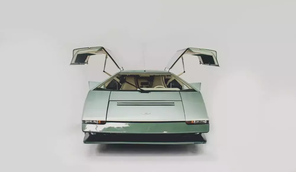 Những bí mật ẩn giấu về siêu phẩm Bulldog: Chiếc Aston Martin được chế tạo để chạy 322 km/h nhưng...- Ảnh 1. Những bí mật ẩn giấu về siêu phẩm Bulldog: Chiếc Aston Martin được chế tạo để chạy 322 km/h nhưng...- Ảnh 1.