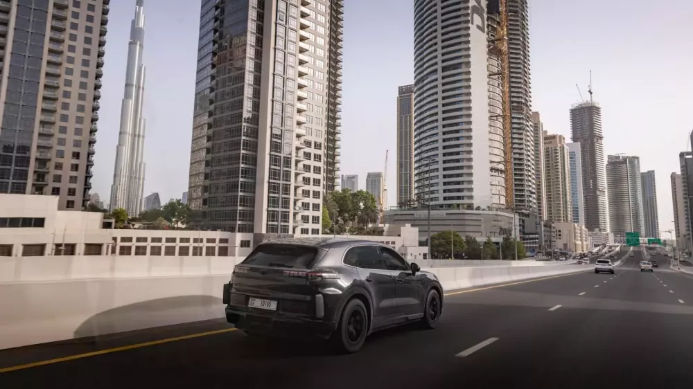 Chi tiết nhất về xe điện Porsche Cayenne sẽ ra mắt vào tuần sau- Ảnh 9.