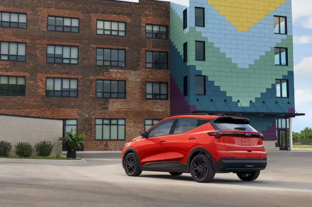 Cận cảnh Chevrolet Bolt 2026 với nhiều thay đổi, 1 trong các xe điện rẻ nhất nước Mỹ- Ảnh 3.