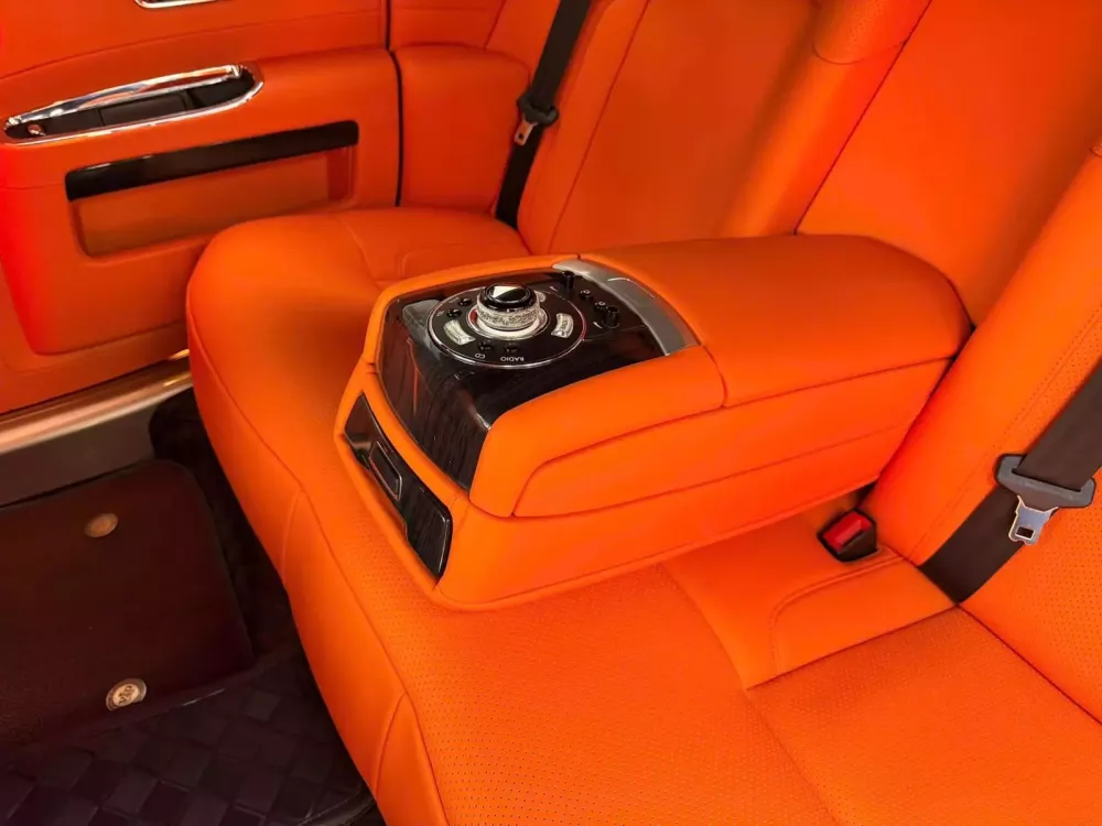 Rolls-Royce Ghost dù đã cũ nhưng cũng đầy mới mẻ nhờ 3 chi tiết này- Ảnh 6.