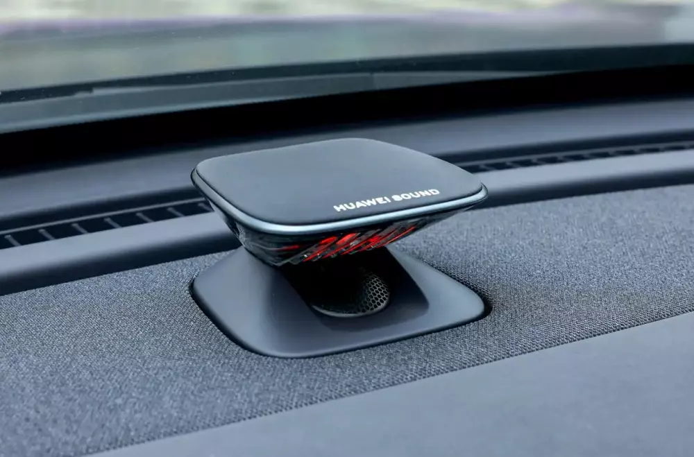 Nissan Teana HarmonyOS Cockpit được trang bị hệ thống âm thanh Huawei Sound 17 loa