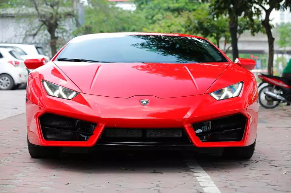Lamborghini Huracan dẫn động cầu sau về Đồng Nai định cư, biển số hơn 100 triệu đồng- Ảnh 2. Lamborghini Huracan dẫn động cầu sau về Đồng Nai định cư, biển số hơn 100 triệu đồng- Ảnh 2.