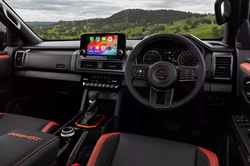 Nội thất của Nissan Navara 2026 bản Pro-4X Nội thất của Nissan Navara 2026 bản Pro-4X