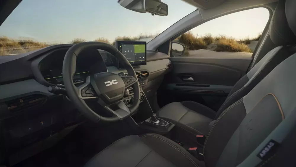 Dacia Jogger 2026 ra mắt với động cơ hybrid 155 mã lực- Ảnh 8.