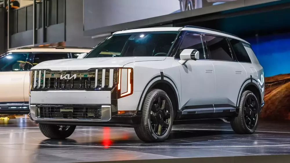 Kia Telluride 2026 bản thường với các nan nằm dọc trên lưới tản nhiệt