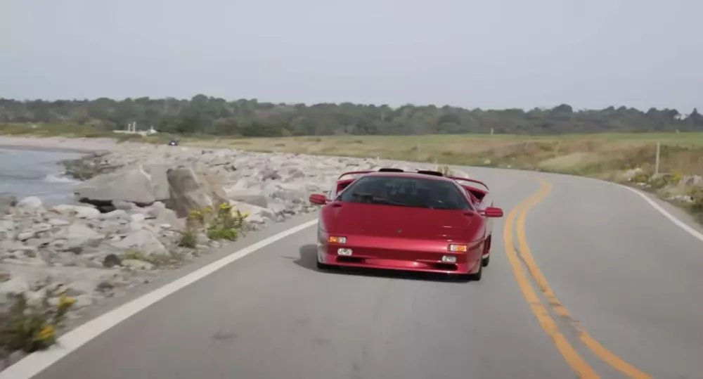 Jay Leno n&oacute;i g&igrave; về chiếc Lamborghini Diablo SV Monterey Edition chỉ 20 xe tr&ecirc;n thế giới- Ảnh 1.